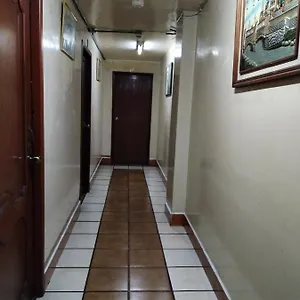 https://hostal-santa-rosa.guayaquilhotels.org
